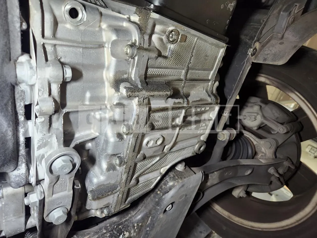 Photo 3 of 3: 2020 Volkswagen Mission Tiguan Mission, VIN WVGZZZ5NZLW860033 — Korean insurance auction