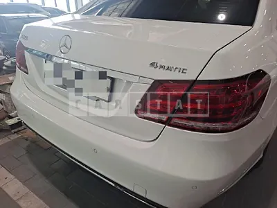 Photo 1 of 28: 2014 Mercedes-Benz E300 4Matic — Korean insurance auction
