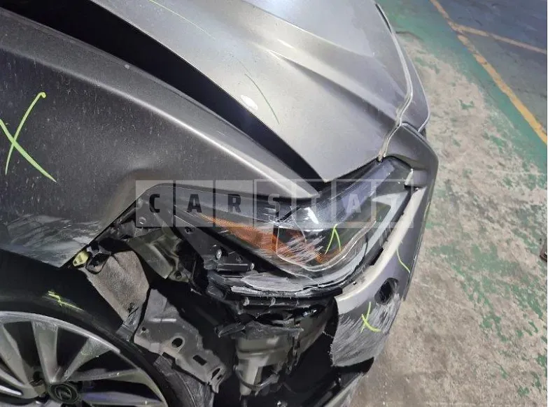 Photo 2 of 25: 2020 Lexus ES300h, VIN JTHB21B15L2104439 — Korean insurance auction