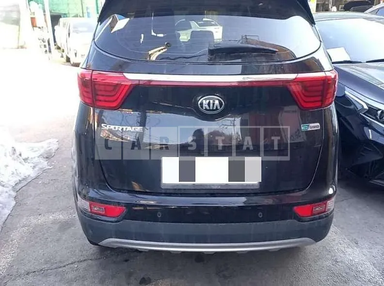 Photo 2 of 18: 2016 Kia Sportage — Korean insurance auction