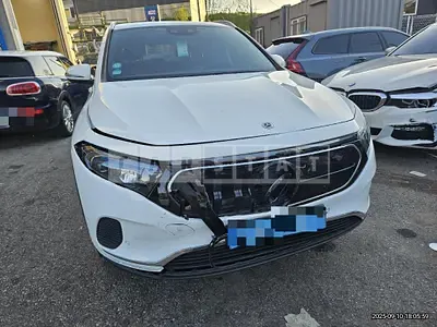 Photo 1 of 22: 2021 Mercedes-Benz EQA250 — Korean insurance auction
