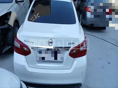 Photo 1 of 23: 2018 Nissan Altima 2.5 — Korean insurance auction