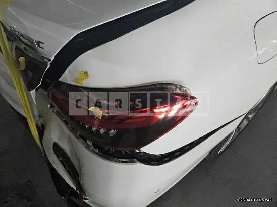 Photo 2 of 28: 2021 Mercedes-Benz E350 4Matic — Korean insurance auction