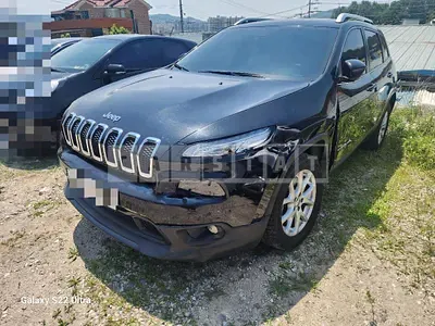 2015 Straw Cherokee