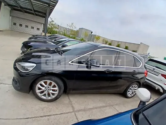 Photo 2 of 10: 2021 BMW Active Tourer — Korean insurance auction