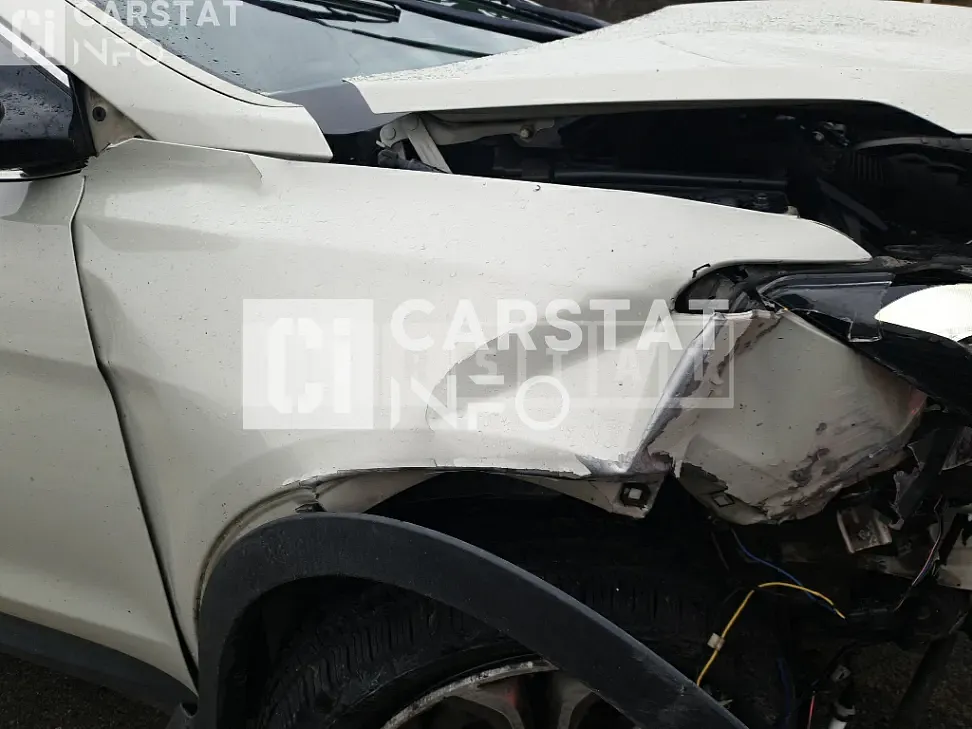 Photo 2 of 19: 2014 Hyundai Santa Fe 2.0 — Korean insurance auction
