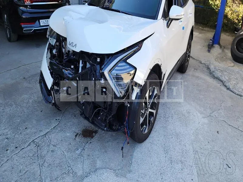 Photo 2 of 47: 2022 Kia Sportage, VIN KNAPX81GBNK025946 — Korean insurance auction