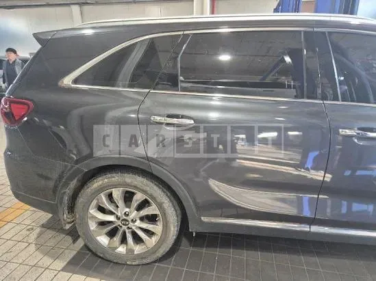 Photo 2 of 21: 2019 Kia Sorento, VIN KNAPG81BBKA509653 — Korean insurance auction