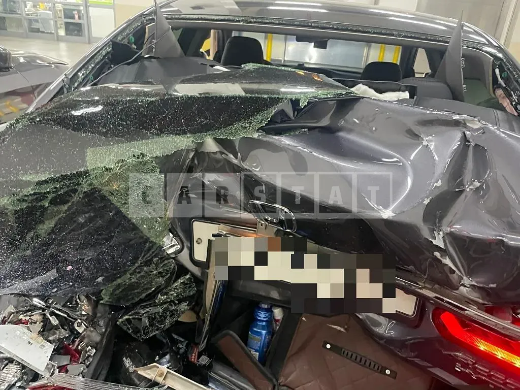 Photo 2 of 19: 2015 Honda Accord 2.4, VIN 1HGCR2680FA511369 — Korean insurance auction
