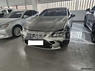2020 Lexus ES300h