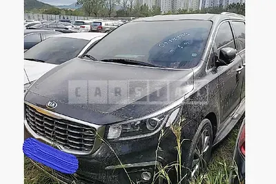 Photo 1 of 4: 2018 Kia Carnival, VIN KNAMC81ABKS480119 — Korean insurance auction