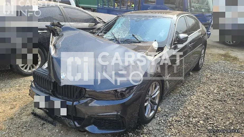 Photo 2 of 21: 2020 BMW 530e iPerformance M Sport, VIN WBAJS9104LCE17139 — Korean insurance auction