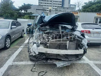 Photo 1 of 11: 2021 Kia Sorento, VIN KNARK81GBMA018386 — Korean insurance auction
