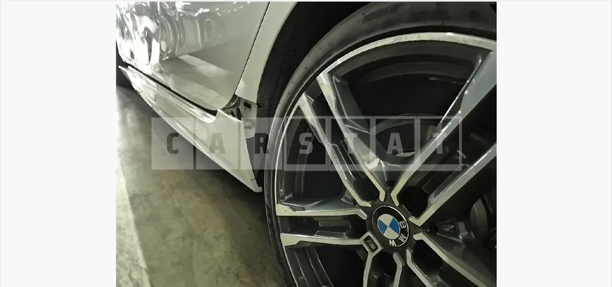 Photo 2 of 23: 2021 BMW 118d — Korean insurance auction