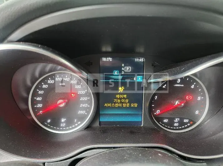Photo 2 of 8: 2019 Mercedes-Benz C220 d, VIN WDDWF1EB6KR429026 — Korean insurance auction
