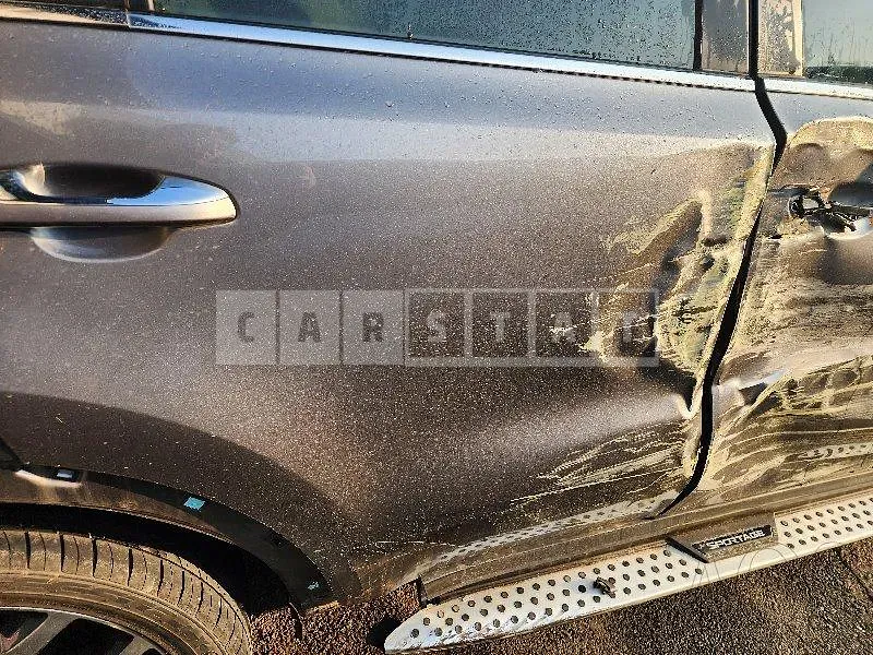 Photo 2 of 22: 2016 Kia Sportage, VIN KNAPR813BGK013950 — Korean insurance auction