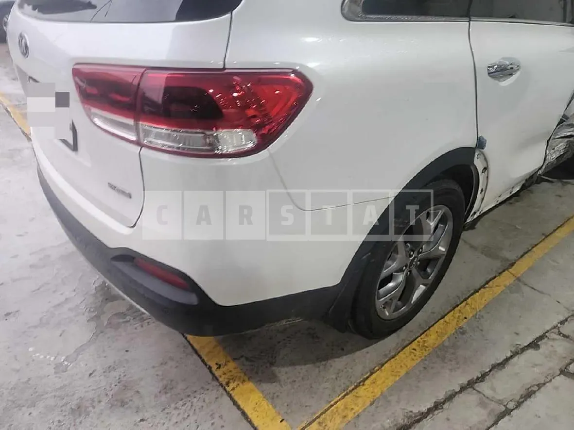 Photo 2 of 34: 2015 Kia Sorento, VIN KNAPS81ABGA152011 — Korean insurance auction