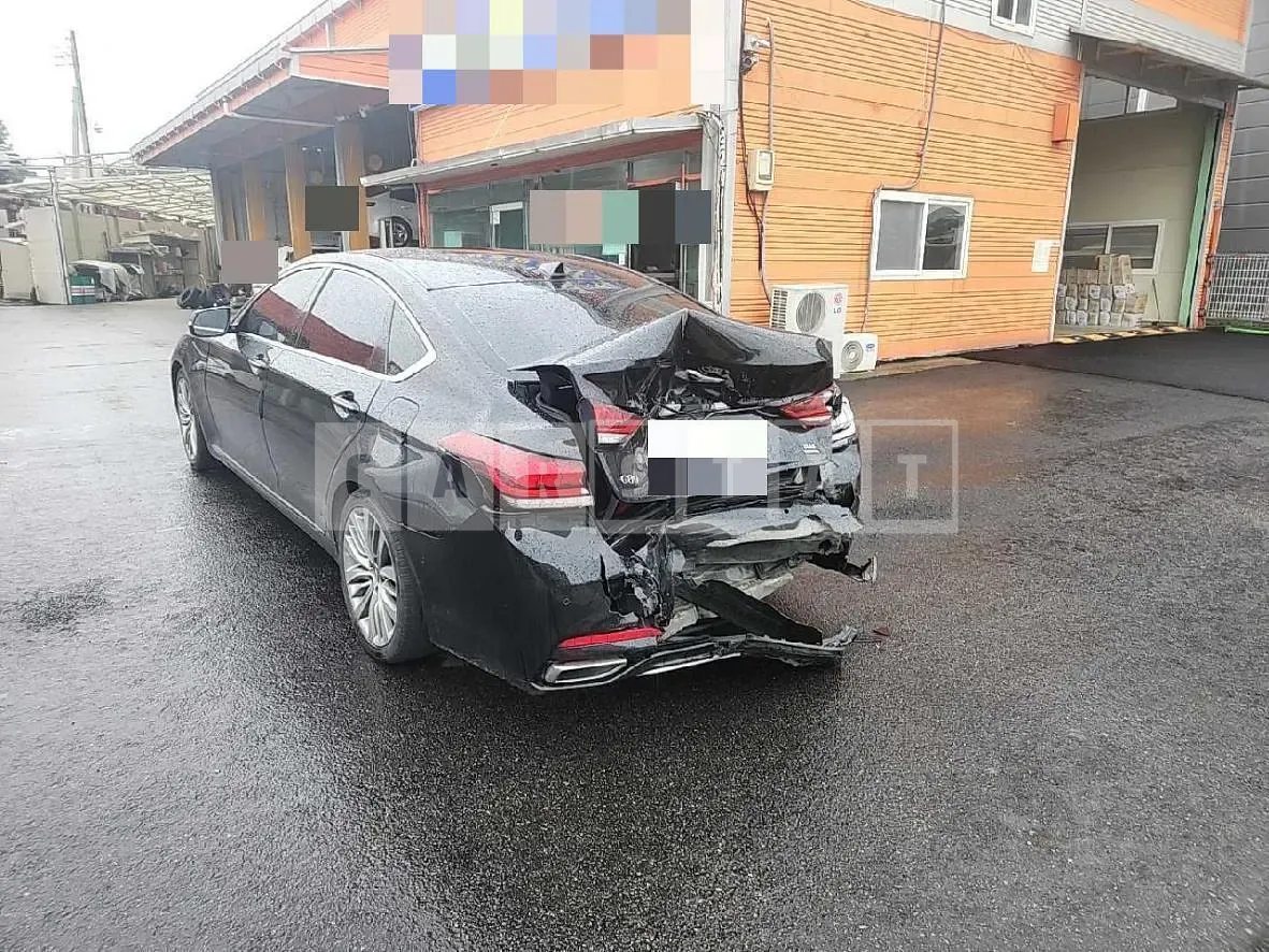 Photo 2 of 21: 2017 Genesis G80 — Korean insurance auction