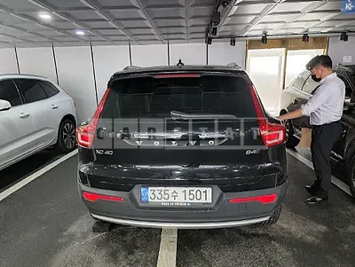Photo 1 of 24: 2021 Volvo XC40 B4 AWD, VIN YV1XZK92CM2541521 — Korean insurance auction
