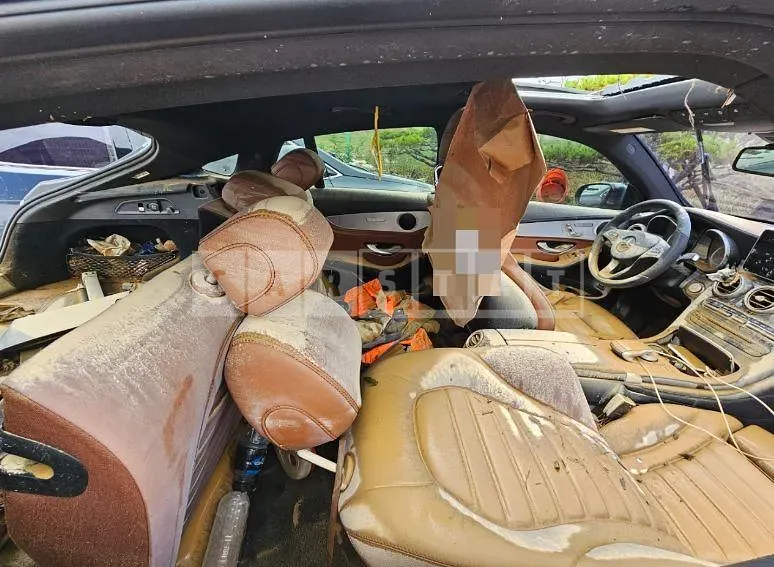 Photo 3 of 3: 2018 Mercedes-Benz GLC220 d 4Matic Coupe — Korean insurance auction