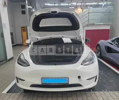 Photo 1 of 28: 2021 Tesla Model Y Long Range, VIN 5YJYGDEE4MF177121 — Korean insurance auction