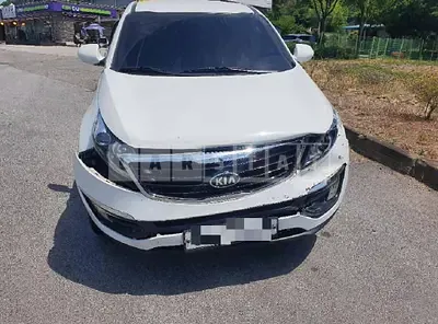Photo 1 of 9: 2015 Kia Sportage R, VIN KNAPB816BFK740623 — Korean insurance auction