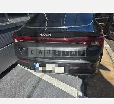 Photo 1 of 10: 2022 Kia K5 — Korean insurance auction