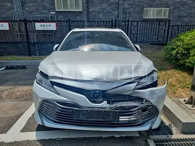 Photo 1 of 13: 2020 Toyota Camry Hybrid, VIN JTNB21HKXL3077780 — Korean insurance auction