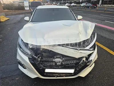 Photo 1 of 7: 2019 Nissan Altima 2.5, VIN 1N4BL4AV2KC241616 — Korean insurance auction