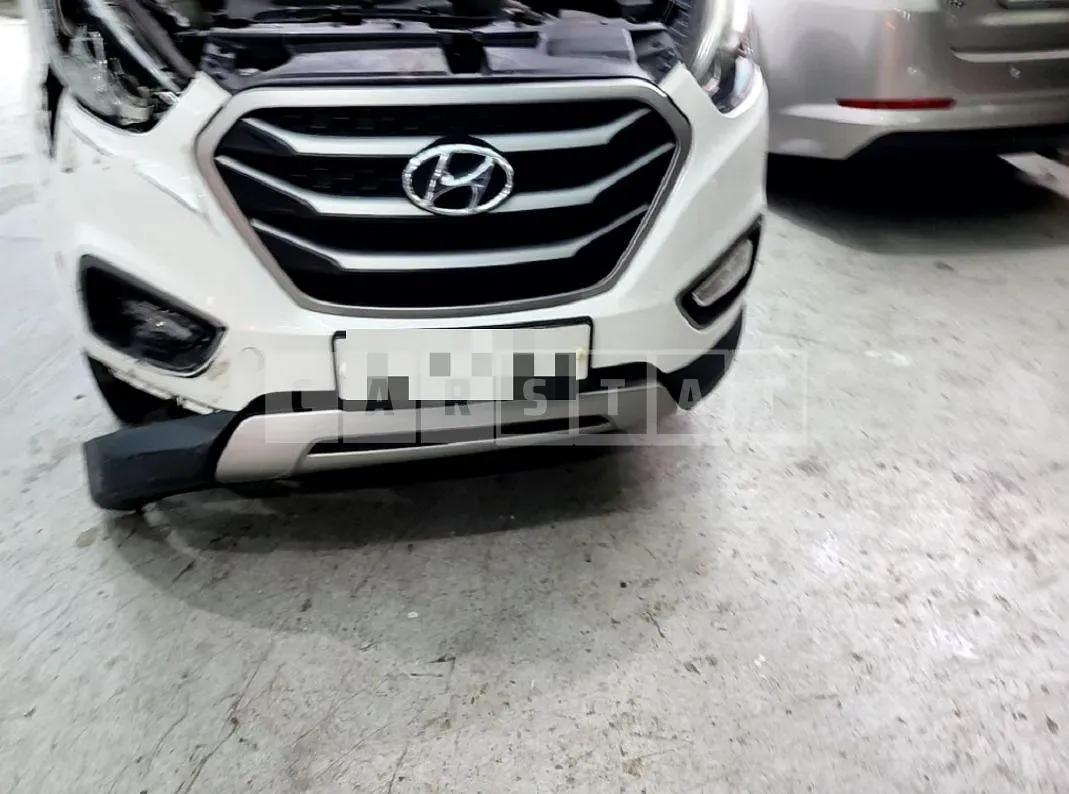 Photo 2 of 34: 2014 Hyundai Tucson, VIN KMHJT81VBFU980120 — Korean insurance auction