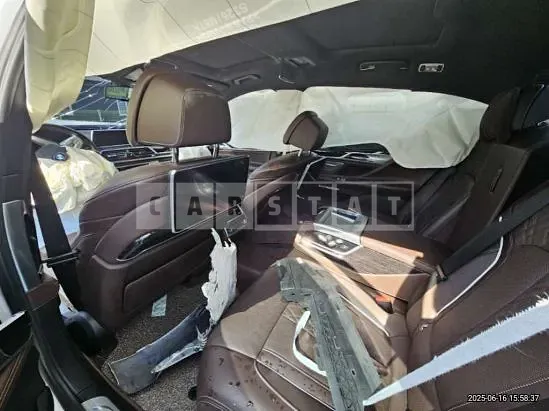 Photo 2 of 36: 2018 BMW 740Ld xDrive — Korean insurance auction
