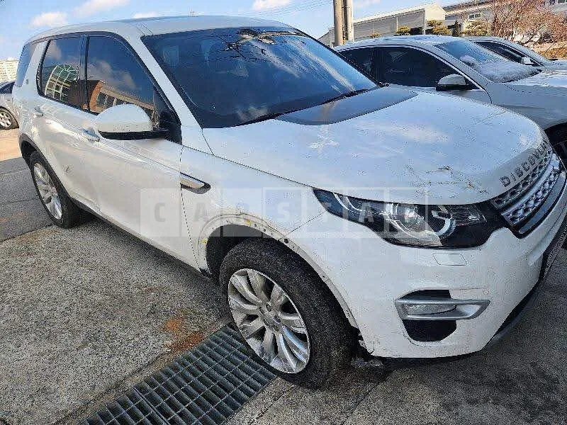 Photo 2 of 8: 2016 Land Rover Discovery Sport 2.0d, VIN SALCA2BNXGH633608 — Korean insurance auction
