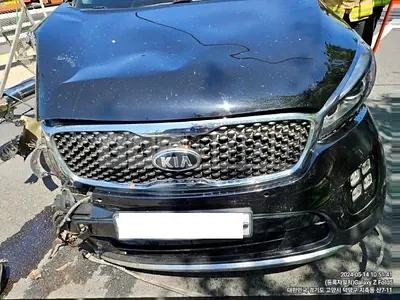 Photo 1 of 9: 2017 Kia Sorento — Korean insurance auction