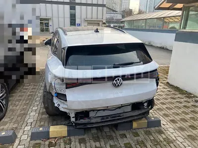 Photo 1 of 44: 2022 Volkswagen ID.4 Pro, VIN WVGZZZE2ZNP043160 — Korean insurance auction