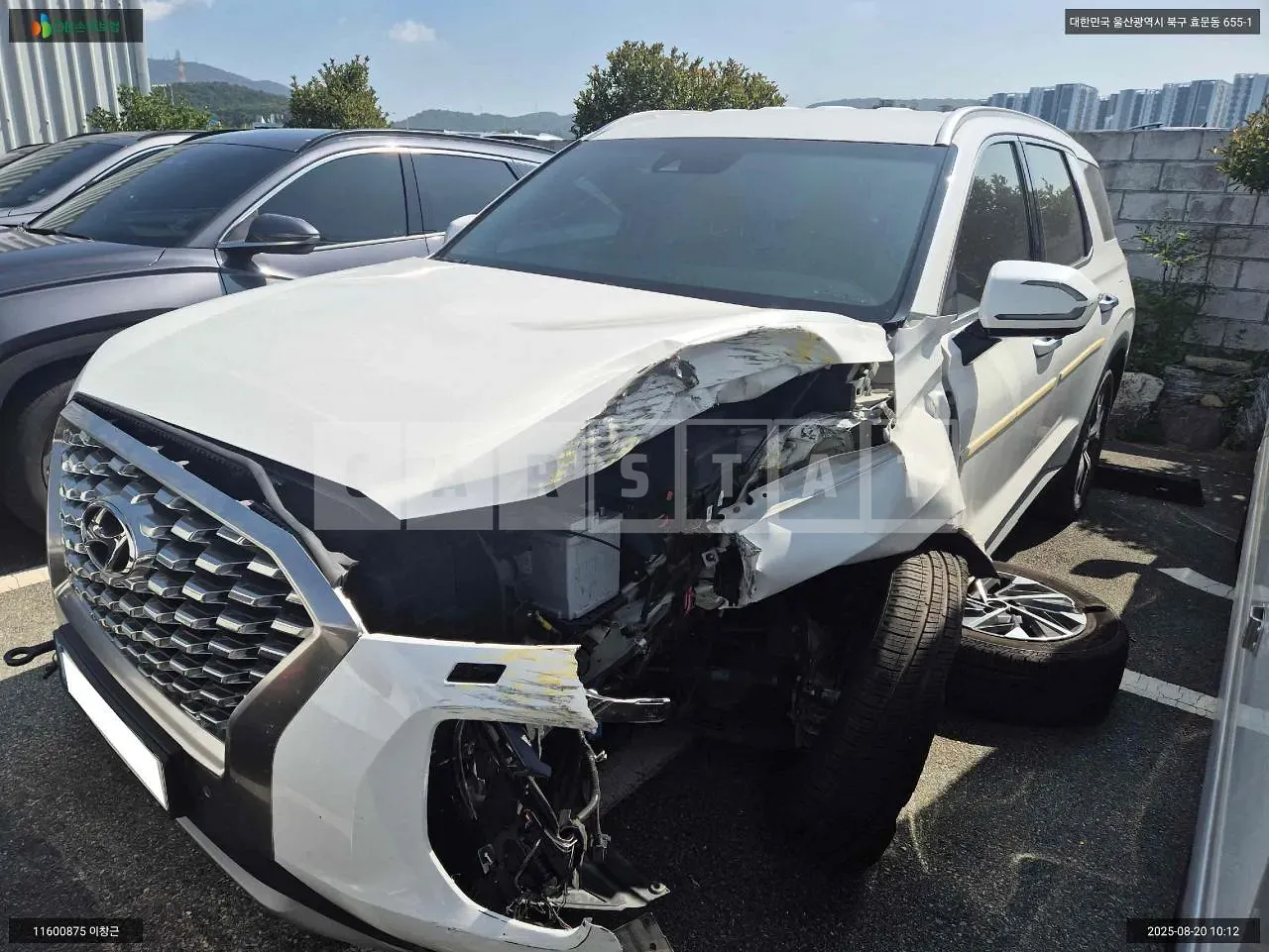 Photo 2 of 11: 2021 Hyundai Palisade, VIN KMHR381ABNU363962 — Korean insurance auction