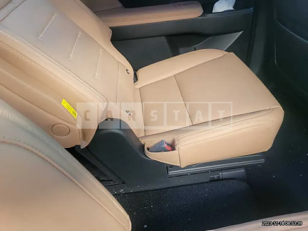 Photo 2 of 12: 2024 Hyundai Santa Fe, VIN KMHP5811DRU001921 — Korean insurance auction
