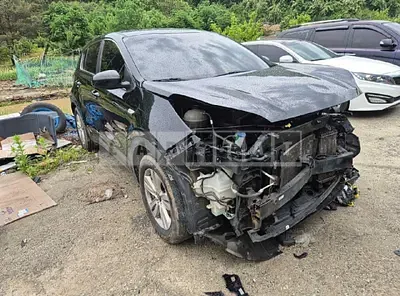 Photo 1 of 20: 2016 Kia Sportage — Korean insurance auction