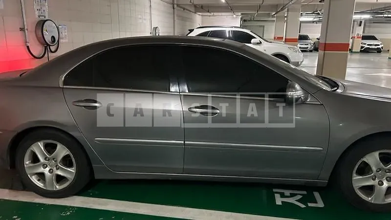 Photo 2 of 3: 2027 Honda Legend 3.5, VIN JHMKB16507C201100 — Korean insurance auction