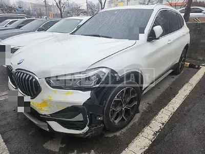 Photo 1 of 46: 2021 BMW X1 xDrive20i — Korean insurance auction