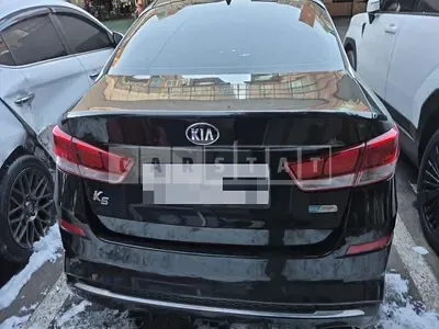 Photo 1 of 14: 2018 Kia K5 1.7 — Korean insurance auction