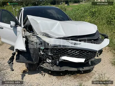 Photo 1 of 24: 2019 Genesis G70, VIN KMTG341ADKU046873 — Korean insurance auction
