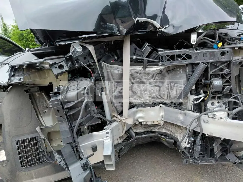 Photo 2 of 19: 2024 Genesis GV80 — Korean insurance auction