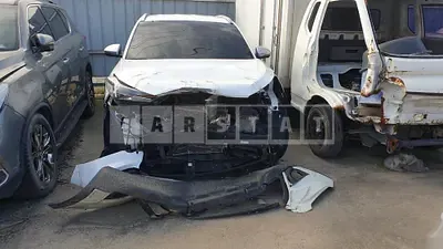 Photo 1 of 18: 2019 Hyundai Tucson, VIN KMHJ5812GLU185228 — Korean insurance auction