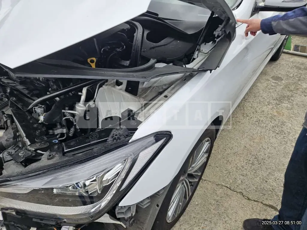 Photo 2 of 51: 2016 Genesis G80 3.3 — Korean insurance auction