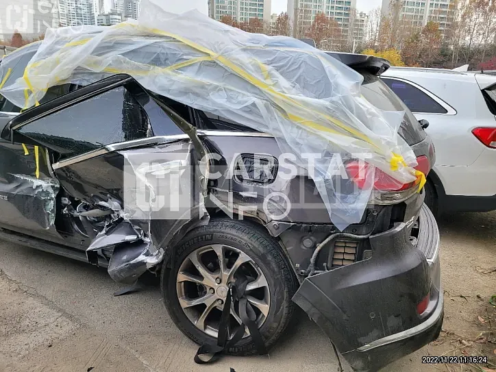 Photo 2 of 21: 2019 Jeep Straw Grand Cherokee, VIN 1C4RJFJM4KC799923 — Korean insurance auction