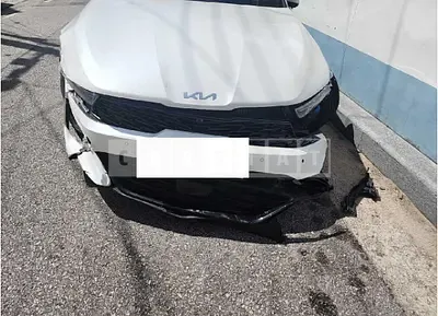 Photo 1 of 14: 2023 Kia K5 — Korean insurance auction