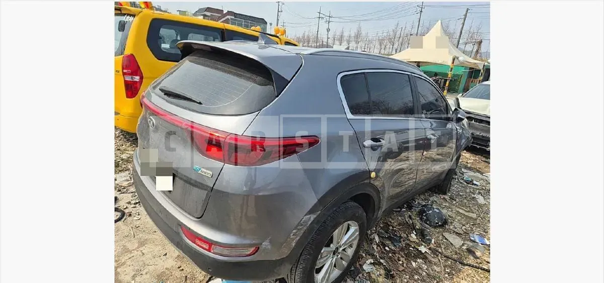 Photo 2 of 20: 2016 Kia Sportage — Korean insurance auction