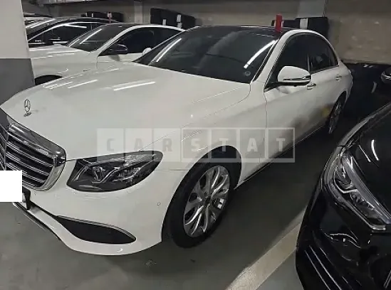 Photo 2 of 19: 2019 Mercedes-Benz E 300 — Korean insurance auction