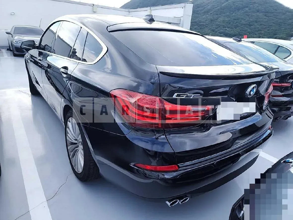 Photo 2 of 11: 2015 BMW Gran Turismo EfficientDynamics — Korean insurance auction