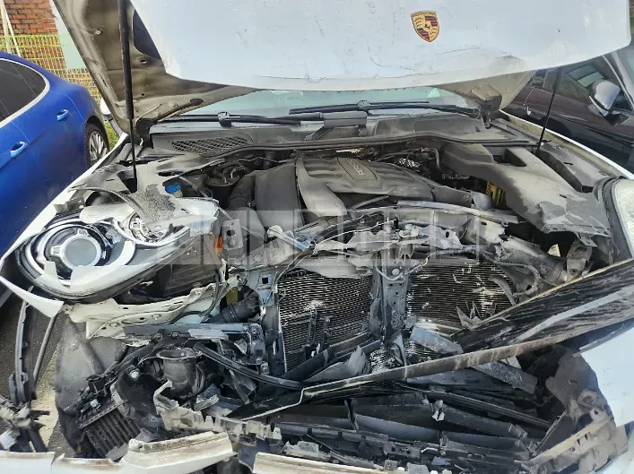 Photo 2 of 25: 2015 Porsche Cayenne Diesel, VIN WP1AF2925FLA32936 — Korean insurance auction
